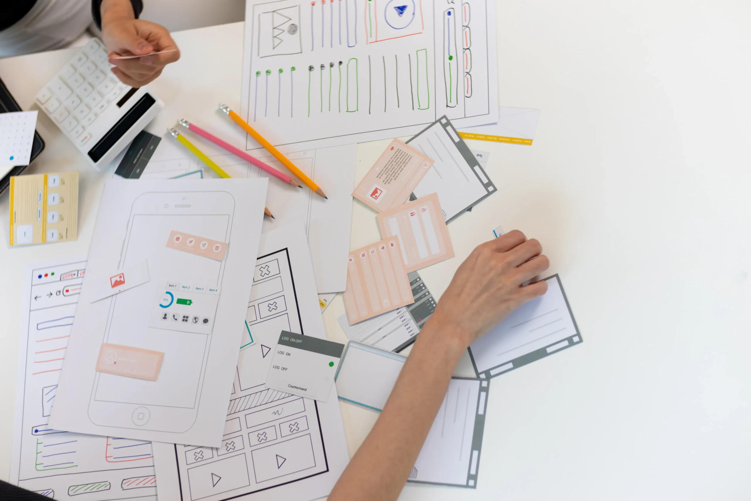 UX Design Prozess mit Nutzerreise und verschiedenen Planungsschritten